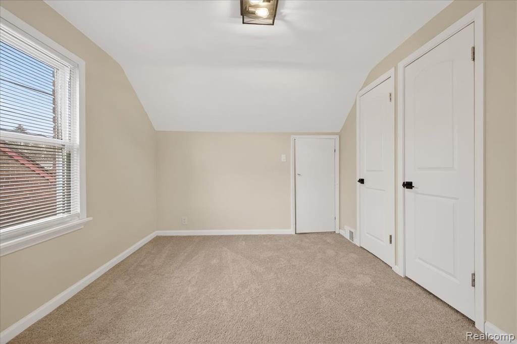 11684 Sussex Street, Detroit, MI 48227 — Photo 29
