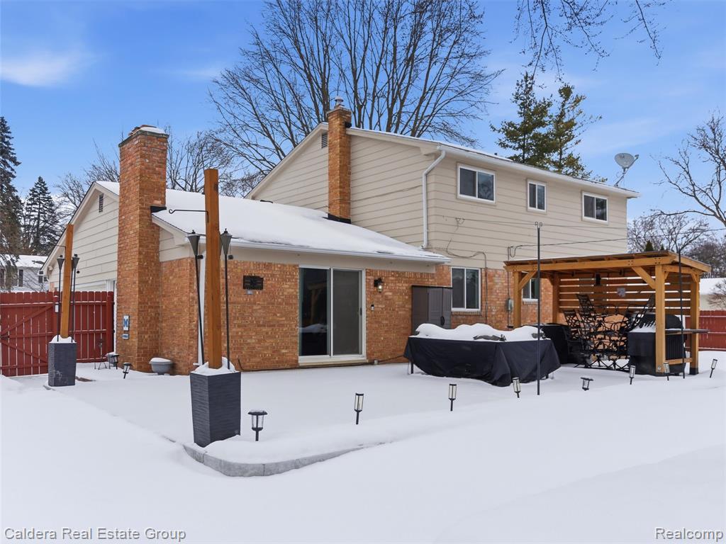 5920 Montgomery Drive, Utica, MI 48316 — Photo 48