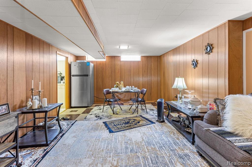 6125 ARDMORE, Dearborn Heights, MI 48127 — Photo 26