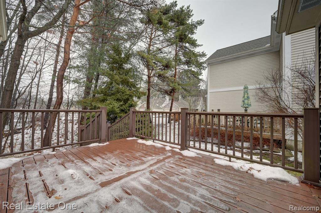 6564 Summit Ridge, Clarkston, MI — Photo 46