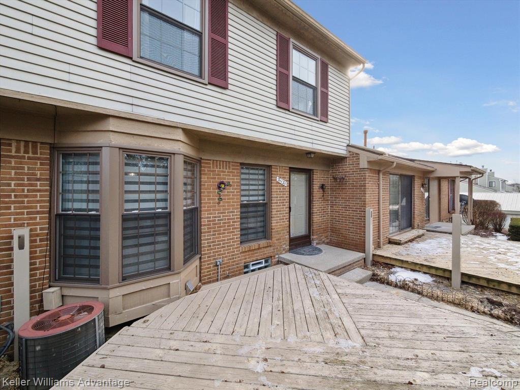 31131 COUNTRY, Farmington Hills, MI 48331 — Photo 5
