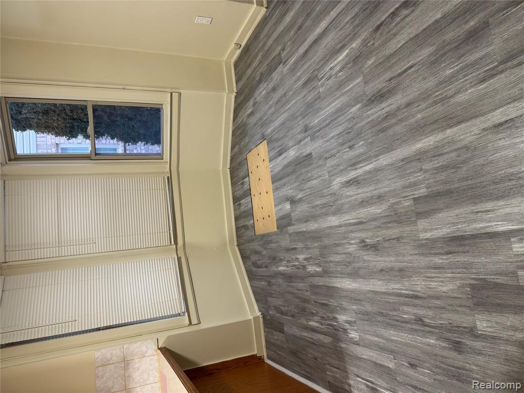 7733 Barrie Street, Dearborn, MI 48126 — Photo 23
