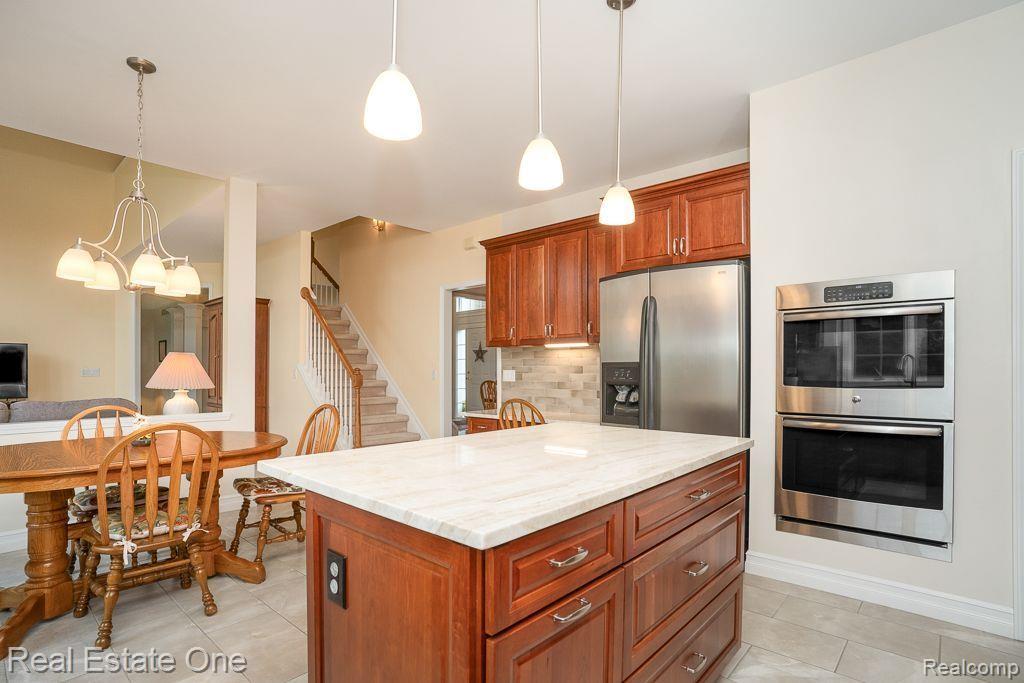 961 HOLLOW CORNERS, Rochester, MI 48307 — Photo 14