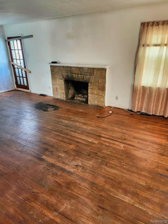 7129 BERWYN Street, Dearborn Heights, MI 48127 — Photo 2