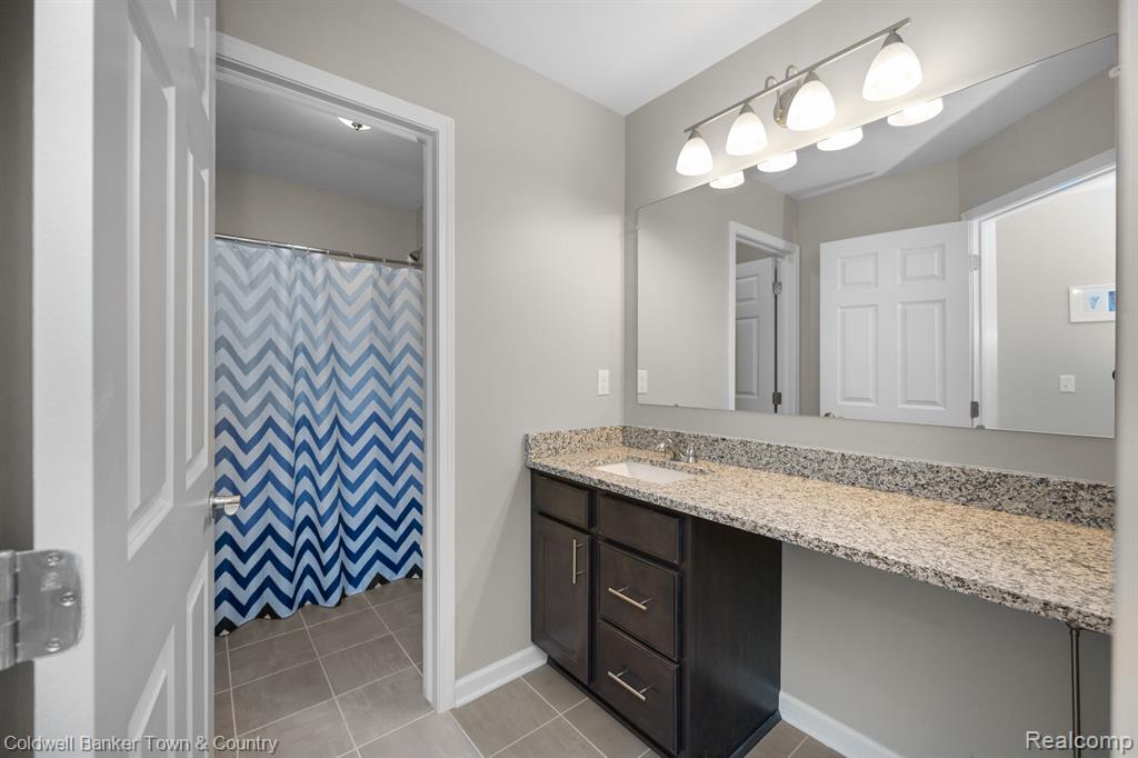 1228 CANNONADE Loop, Howell, MI 48843 — Photo 37