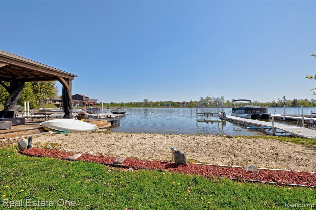 551 Maloney Avenue, Oxford, MI 48371 — Photo 52