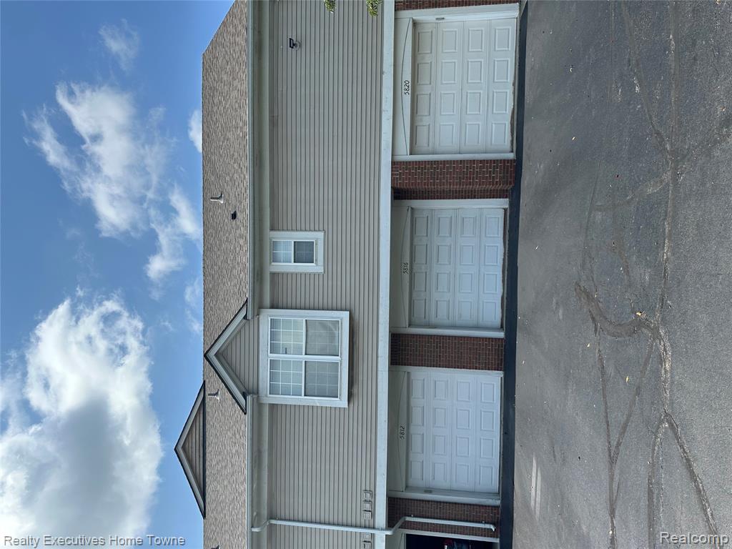 5816 PINE AIRES Drive, Sterling Heights, MI 48314 — Photo 31