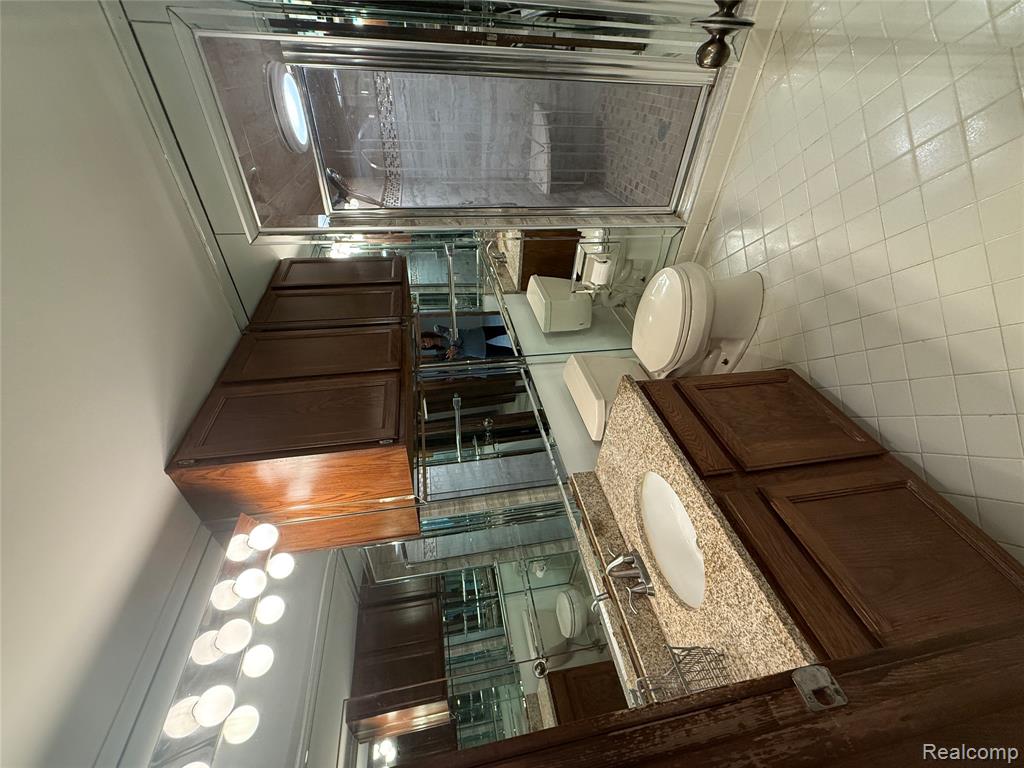 6302 Laurentian Court, Flint, MI 48532 — Photo 21