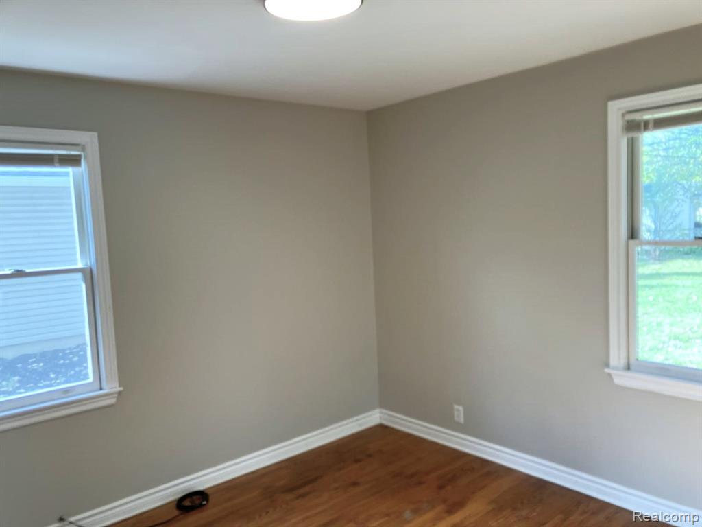 925 WOODWARD Heights, Ferndale, MI 48220 — Photo 15