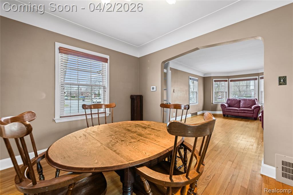 2305 Vinewood Street, Wyandotte, MI 48192 — Photo 12