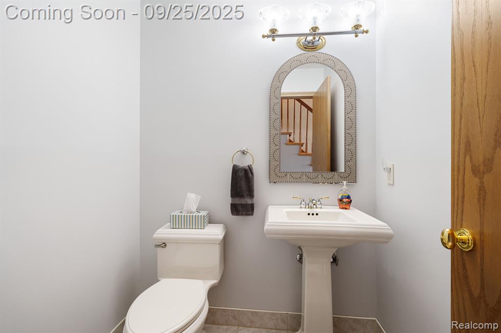 42733 Heydenreich Road, Clinton Twp, MI 48038 — Photo 26