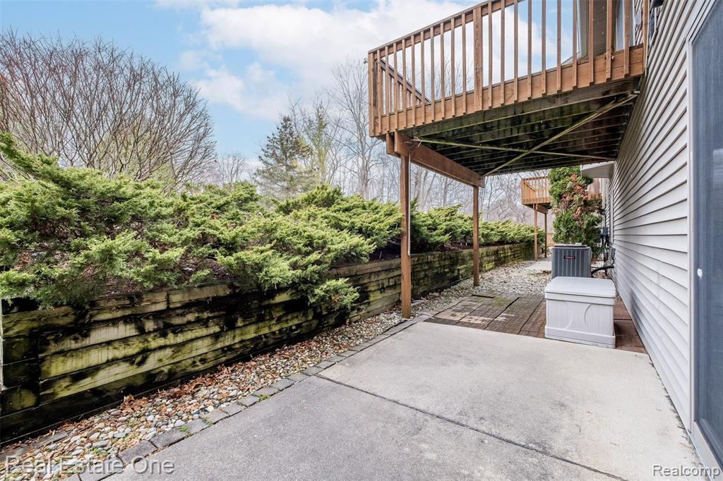 6228 Northridge Hills Drive, Brighton, MI 48116 — Photo 52