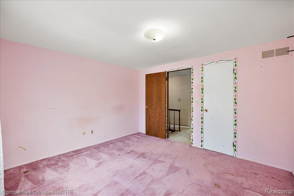 41501 Ladywood Court, Northville, MI 48168 — Photo 29