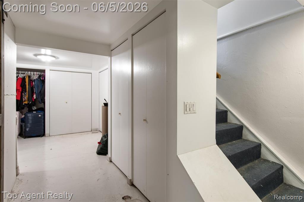 32341 Woody, Fraser, MI 48026 — Photo 31