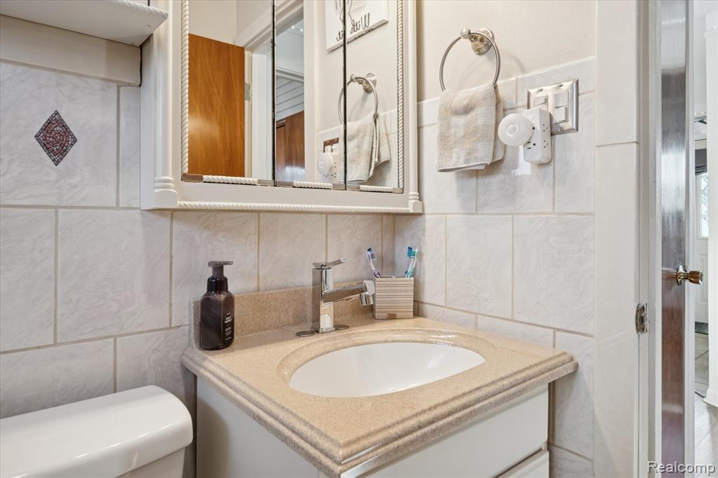 6037 William Street, Taylor, MI 48180 — Photo 28