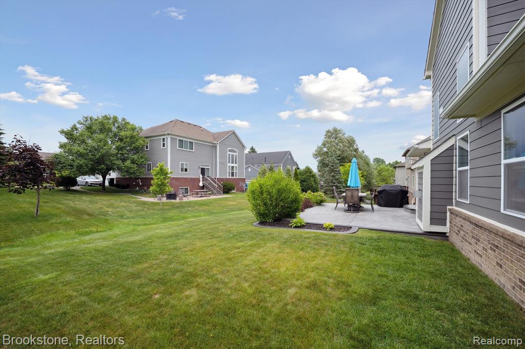 7422 S Village Drive, Clarkston, MI — Photo 50