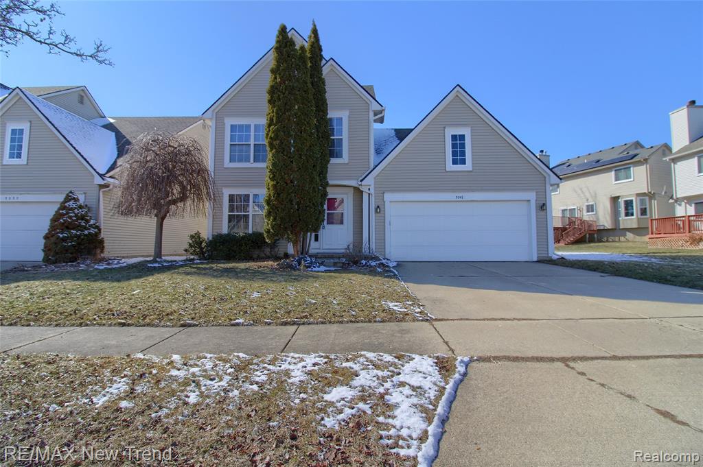 3241 Buckhorn Court