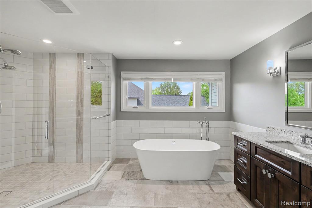 4179 Saint Andrews Street, Howell, MI 48843 — Photo 32