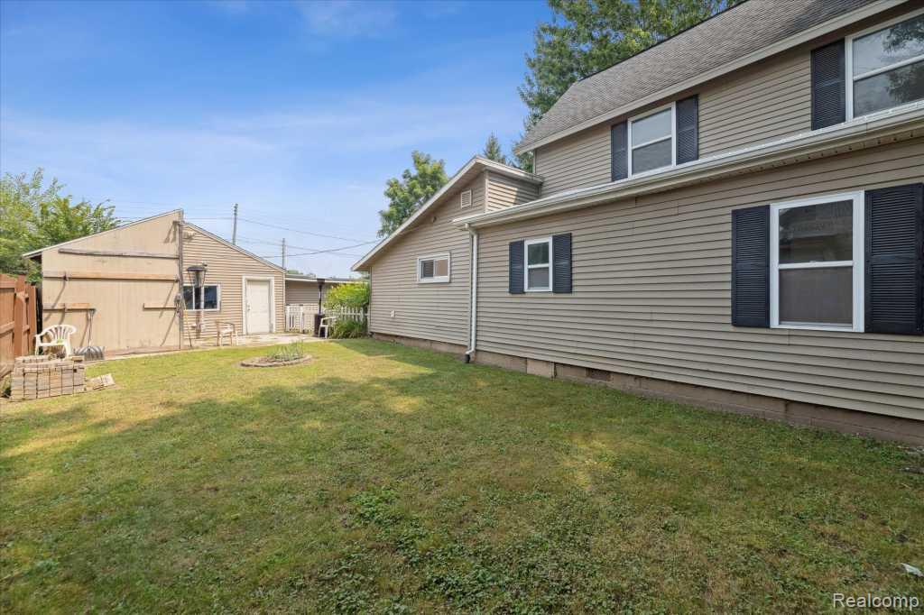 405 Huron Street, Owosso, MI 48867 — Photo 30