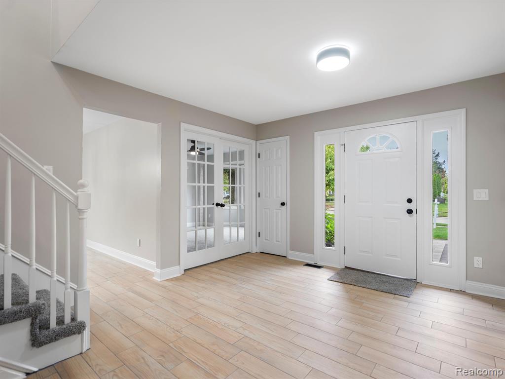 8460 FREDERICK Drive, Washington, MI — Photo 9