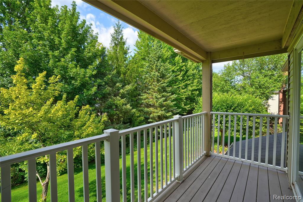 4163 Hampton Ridge Boulevard, Howell, MI 48843 — Photo 9