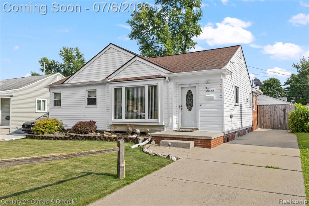 29683 Marquette Street, Garden City, MI