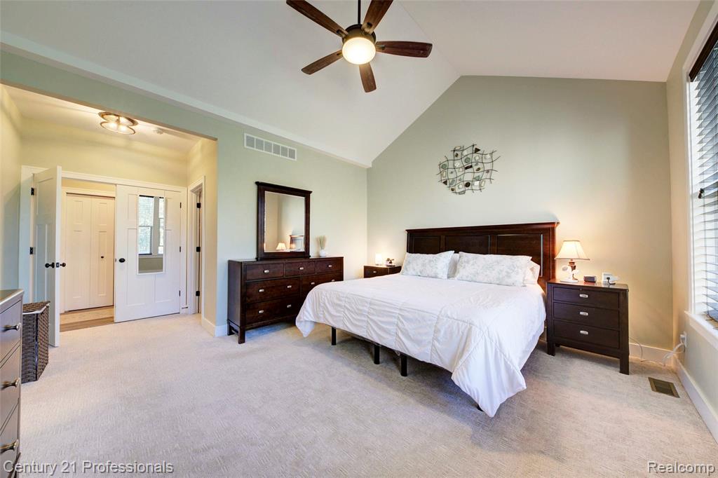 1331 Yosemite Valley Drive, Milford, MI 48381 — Photo 28