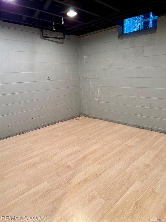 1842 Chaucer Avenue, Madison Heights, MI 48071 — Photo 11