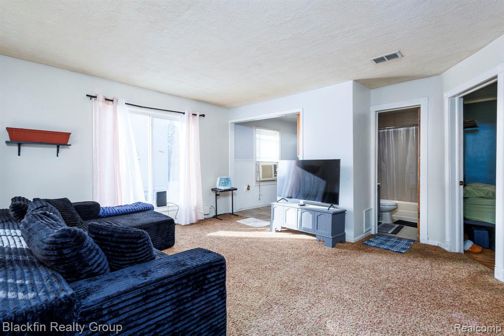 8441 Fisher Avenue, Warren, MI 48089 — Photo 4