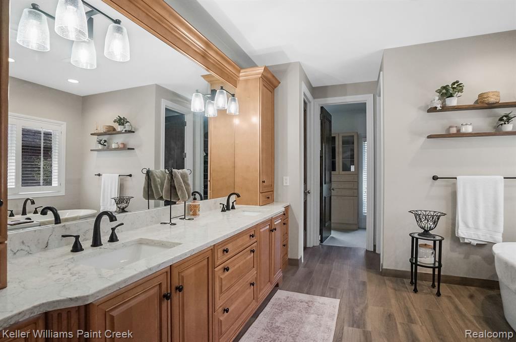 4956 Crestone Way, Rochester, MI 48306 — Photo 30