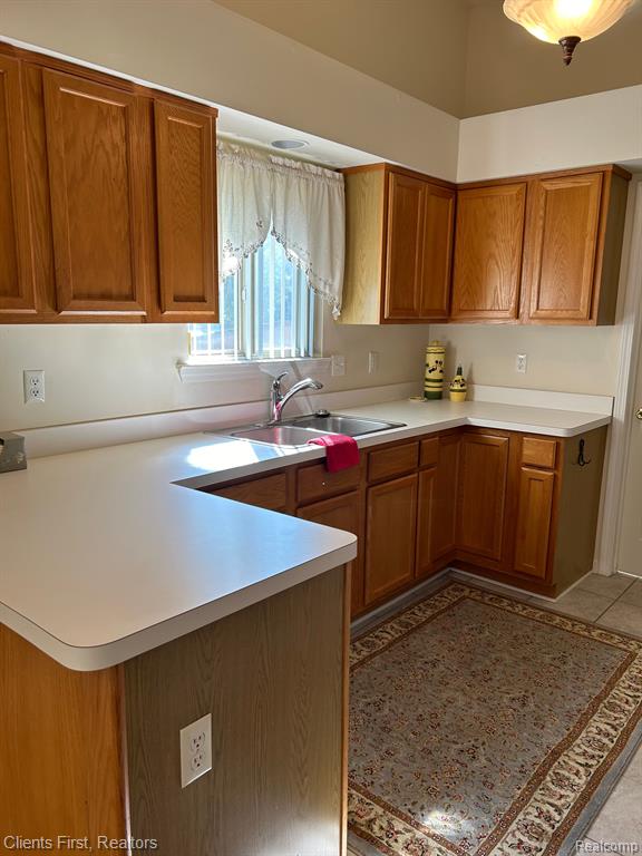 45720 REEDGRASS Lane, 27, Belleville, MI 48111 — Photo 4