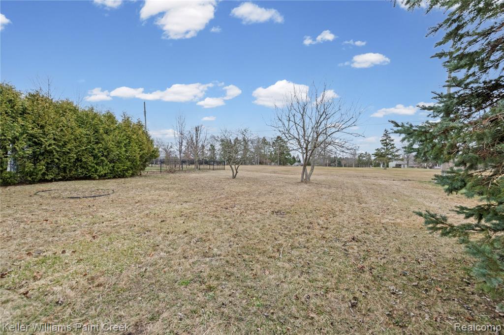4201 Blue River Drive, St. Clair, MI 48079 — Photo 23