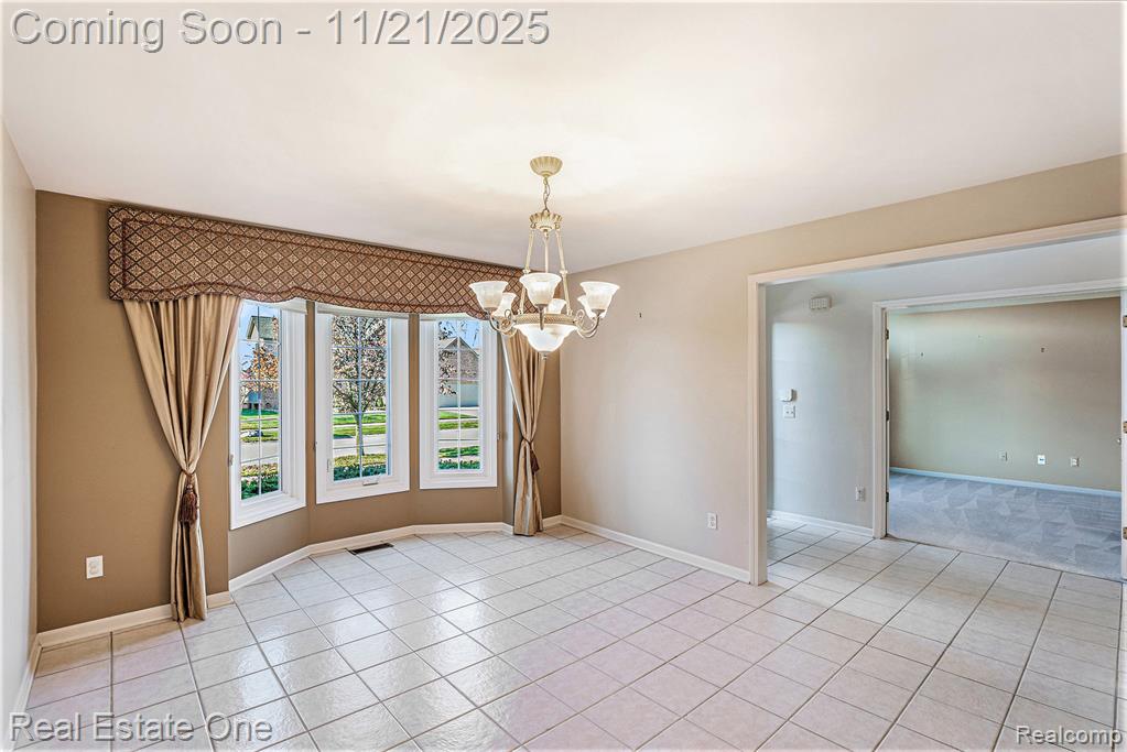 48082 Prestwyck Drive, Macomb, MI 48044 — Photo 10