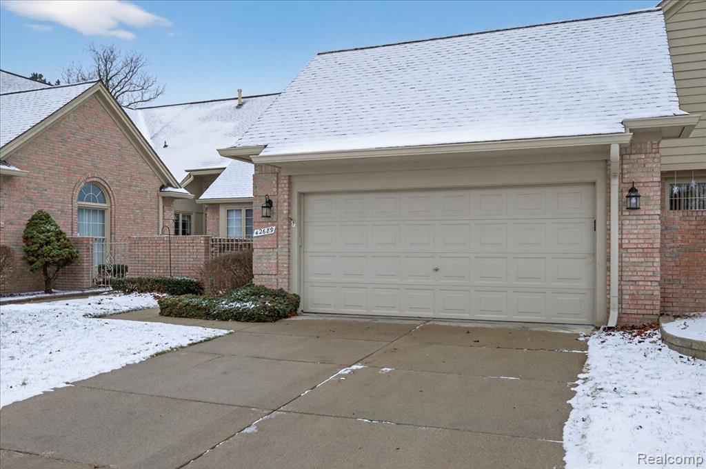 42689 Jason Court, 107, Sterling Heights, MI 48313 — Photo 5