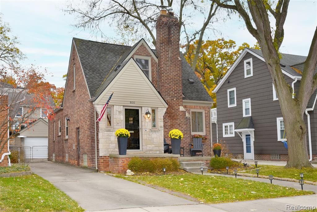 800 Maplegrove Avenue, Royal Oak, MI 48067 — Photo 40