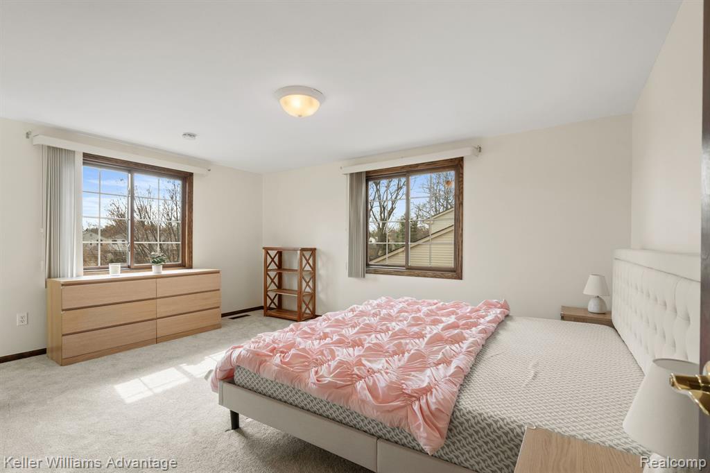 45766 PURCELL Drive, Plymouth, MI 48170 — Photo 25