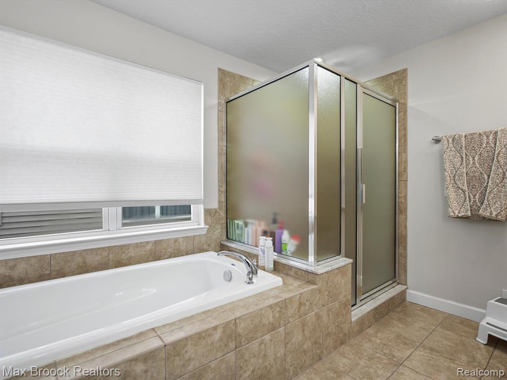 27404 SLOAN Street, Novi, MI — Photo 22
