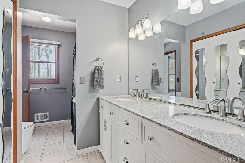 4531 Clifford Road, Brighton, MI 48116 — Photo 14