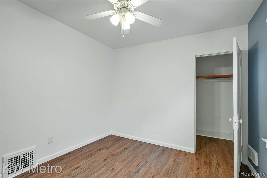 580 CAMDEN Street, Ferndale, MI 48220 — Photo 22