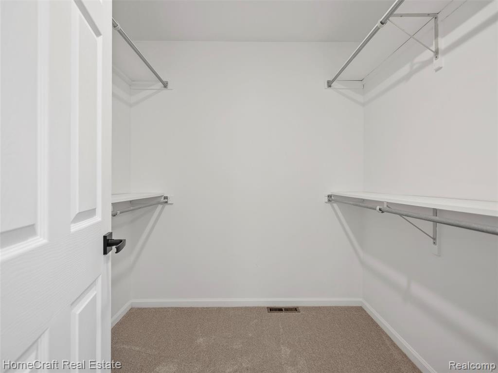 6807 SUNSET Drive, South Lyon, MI 48178 — Photo 36