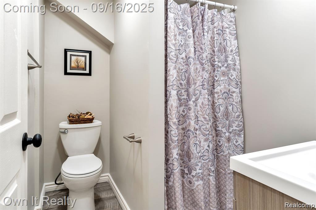 7743 Dolphin, Detroit, MI 48239 — Photo 23
