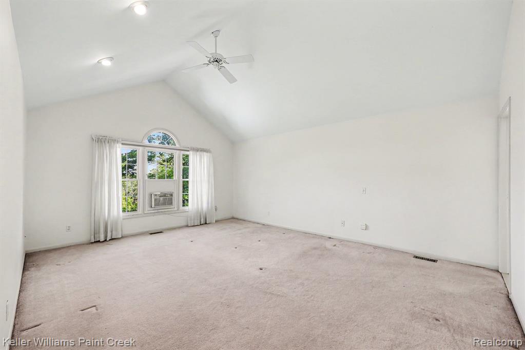 1432 Oakmont Court, Lake Orion, MI 48362 — Photo 14
