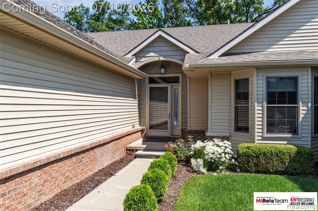 876 Flowering Plum Drive, Brighton, MI 48116 — Photo 4