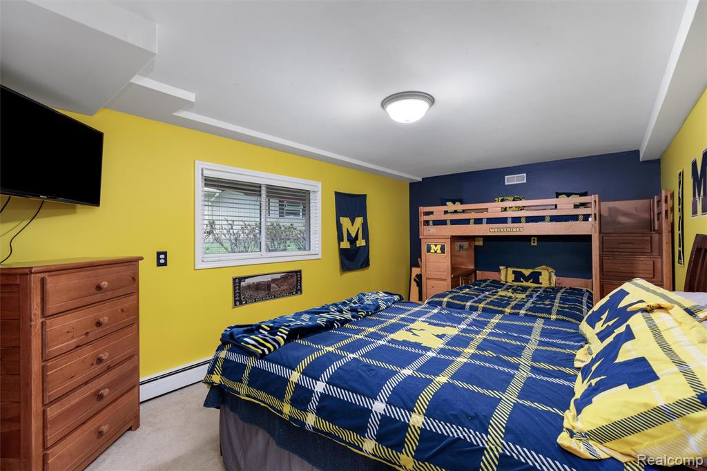 8950 Riverview, Pinckney, MI 48169 — Photo 38