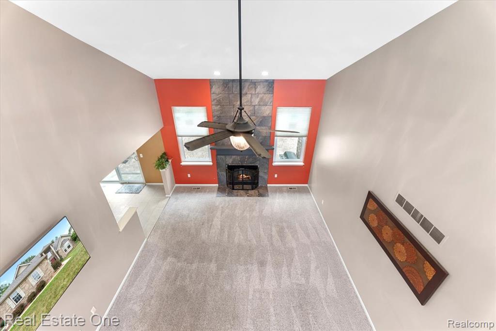 30026 Huron Meadows Drive, Rockwood, MI — Photo 25