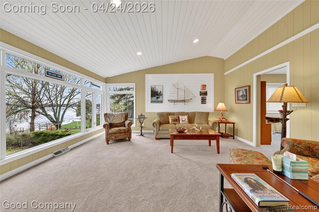 3463 Coseyburn Road, Waterford, MI 48329 — Photo 14