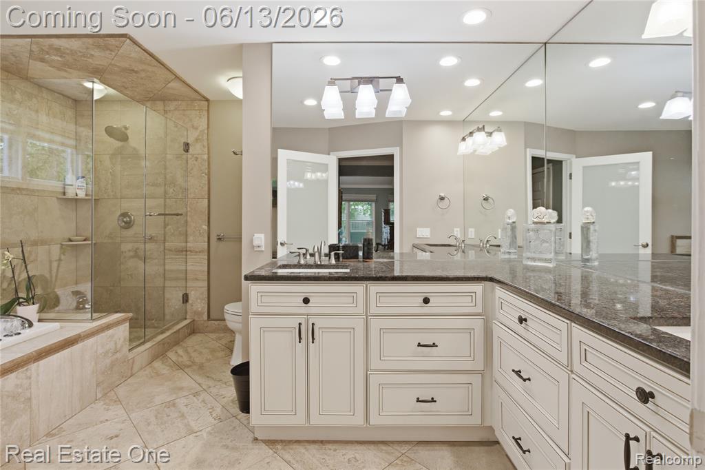 6011 Simsbury Court, 12, West Bloomfield, MI — Photo 27