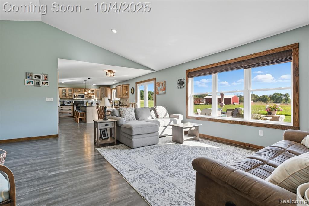 12600 Hibner Road, Hartland, MI 48353 — Photo 6