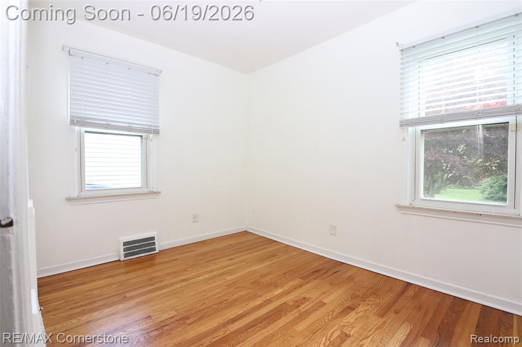4011 Mildred Street, Wayne, MI 48184 — Photo 14