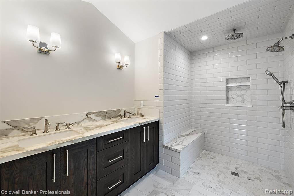 684 Harding Street, Plymouth, MI 48170 — Photo 14
